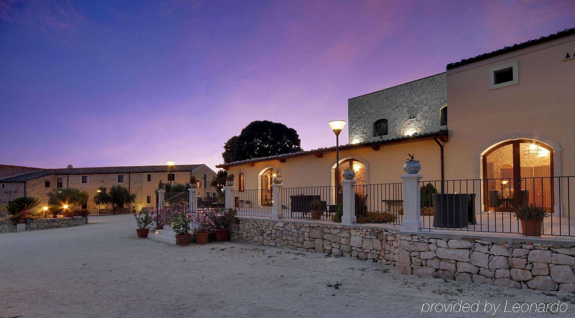 Artemisia Resort Puntarazzi Exterior foto
